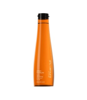Шампунь Shu Uemura Urban Moisture Shampoo для увлажнения сухих волос, 300мл