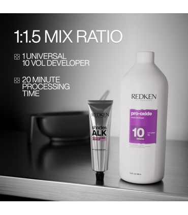Краска для волос Redken Shades ALK смешивается с оксидом Pro-Oxide 3%